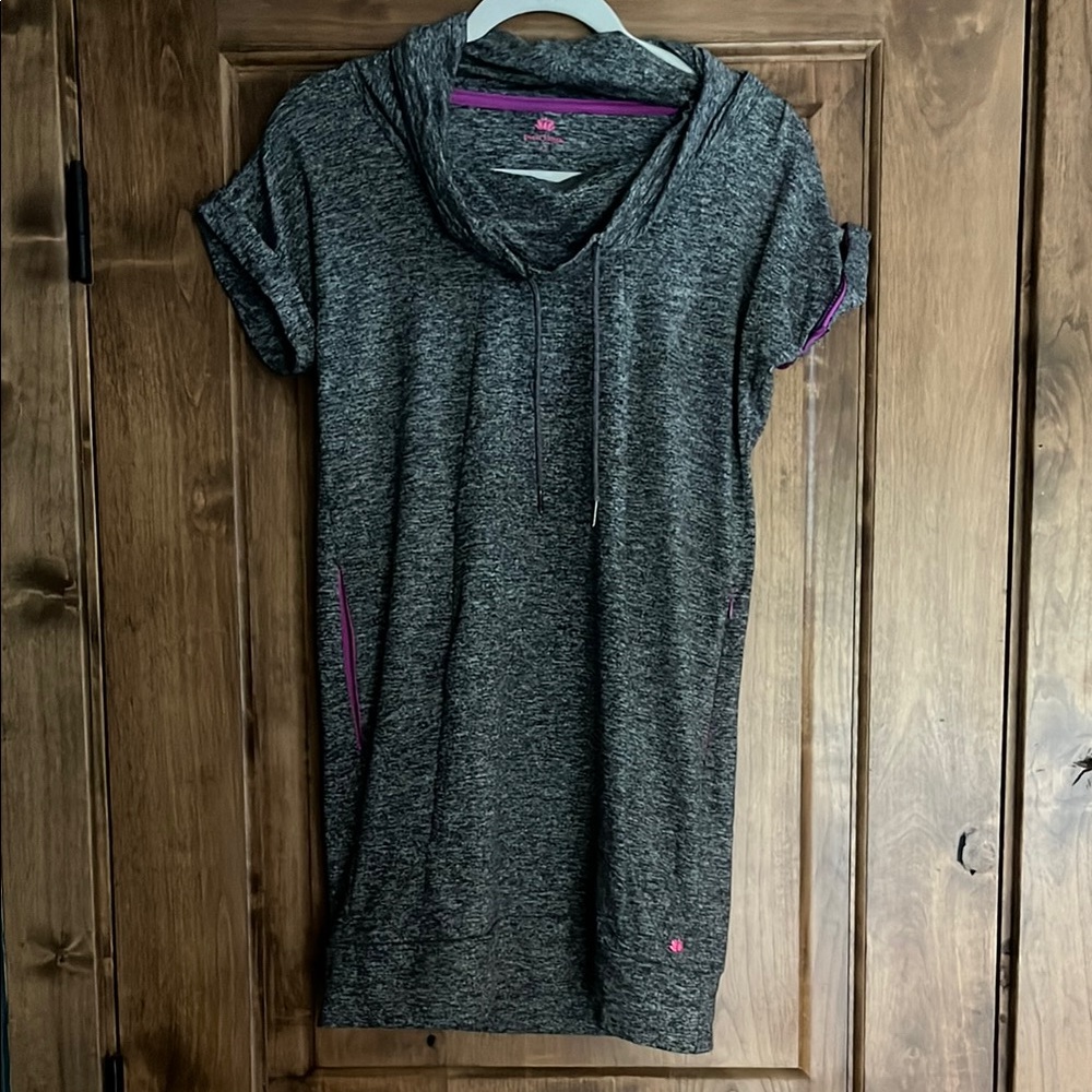 Pink Lotus Gray Short Sleeve Hoodie